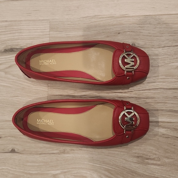Michael Kors Fulton Ballet Flat - Picture 1 of 8